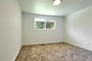 1086 Wilson St, Woodburn, OR 97071 - Photo 19