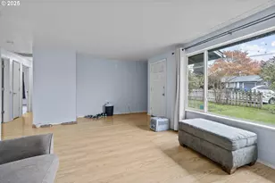 3735 Wilton Ave, Salem, OR 97305 - Photo 7