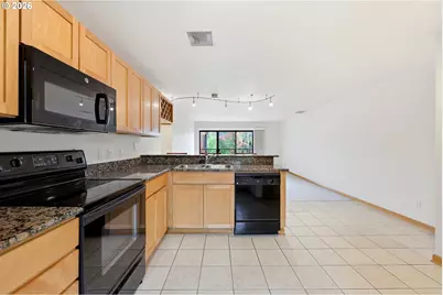 910 NW Naito Pkwy NW #I-12, Portland, OR 97209 - Photo 11