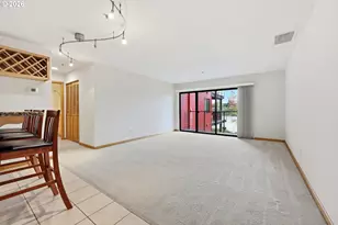 910 NW Naito Pkwy NW, Portland, OR 97209 - Photo 5
