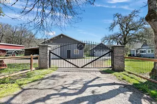 78659 Sears Rd, Cottage Grove, OR 97424 - Photo 3