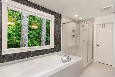 19232 Pilkington Rd, Lake Oswego, OR 97035 - Photo 23