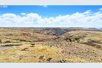 Sand Rd, Tygh Valley, OR 97063 - Photo 11