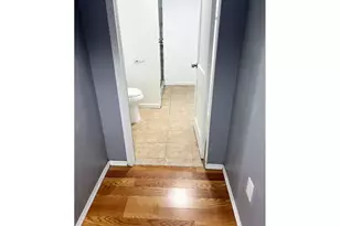 8647 NE Schuyler St, Portland, OR 97220 - Photo 17