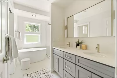 17 Grouse Ter, Lake Oswego, OR 97035 - Photo 37