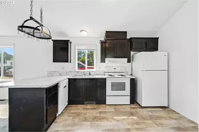 1530 Tamarack St #11, Sweet Home, OR 97386 - Photo 9