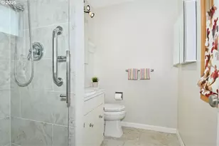 1350 NE Cochran Dr, Gresham, OR 97030 - Photo 17