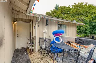 19787 SW 67th Ave, Tualatin, OR 97062 - Photo 3