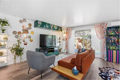 2379 SE 112th Ave #2, Portland, OR 97216 - Photo 7