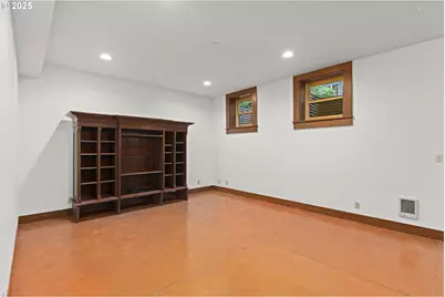 26487 SW Rein Rd, Sherwood, OR 97140 - Photo 23