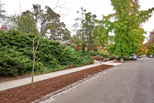 3240 Dogwood Dr S, Salem, OR 97302 - Photo 31