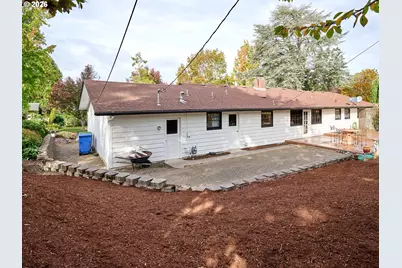 3240 Dogwood Dr S, Salem, OR 97302 - Photo 37