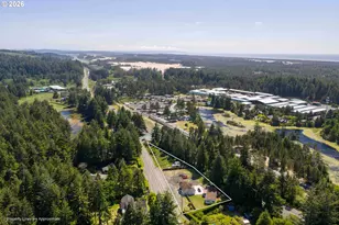 68964 Wildwood Rd, North Bend, OR 97459 - Photo 5