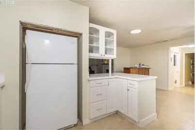 4744 Nina Ave SE, Salem, OR 97302 - Photo 9