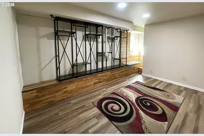 1945 Sunrise Blvd, Eugene, OR 97405 - Photo 23