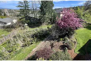 1945 Sunrise Blvd, Eugene, OR 97405 - Photo 43