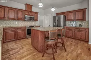 14652 SW Grandview Ln, Tigard, OR 97224 - Photo 13