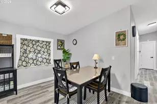 2905 NE 206th Pl, Fairview, OR 97024 - Photo 7