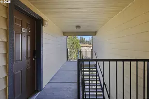 273 SE 162nd Ave, Portland, OR 97233 - Photo 25