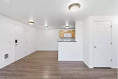 273 SE 162nd Ave, Portland, OR 97233 - Photo 11