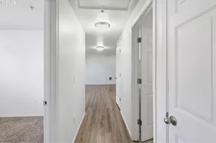 273 SE 162nd Ave, Portland, OR 97233 - Photo 13