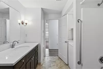 273 SE 162nd Ave, Portland, OR 97233 - Photo 15