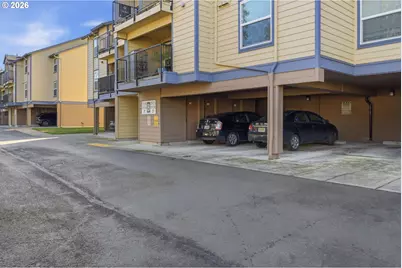 273 SE 162nd Ave, Portland, OR 97233 - Photo 3