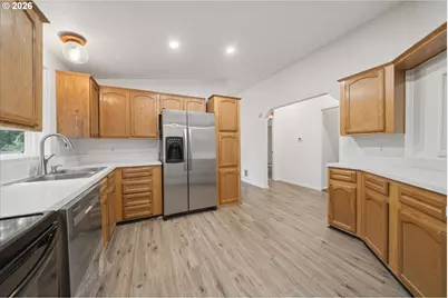 30482 S Marian St, Molalla, OR 97038 - Photo 11