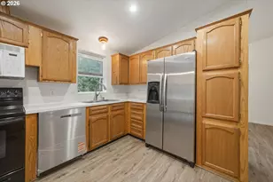 30482 S Marian St, Molalla, OR 97038 - Photo 11