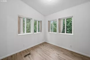 30482 S Marian St, Molalla, OR 97038 - Photo 13