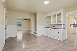 391 W 1st St, Halsey, OR 97348 - Photo 11