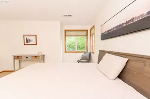 10625 SW Oriole Cir, Beaverton, OR 97007 - Photo 11