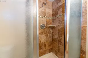 10625 SW Oriole Cir, Beaverton, OR 97007 - Photo 31