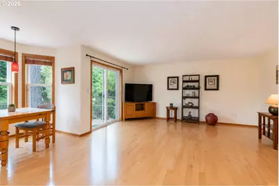 10625 SW Oriole Cir, Beaverton, OR 97007 - Photo 9