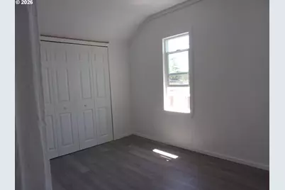222 W 1st Ave, Riddle, OR 97469 - Photo 27