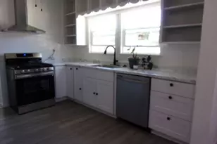 222 W 1st Ave, Riddle, OR 97469 - Photo 9