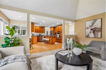 11430 SW Jackie Ct, Tigard, OR 97224 - Photo 9