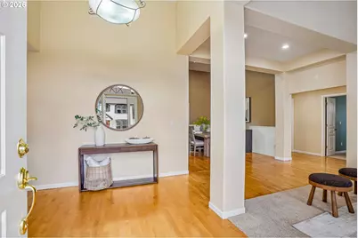 11430 SW Jackie Ct, Tigard, OR 97224 - Photo 5