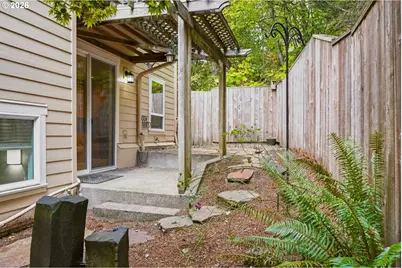 2520 NW Jean Ln, Portland, OR 97229 - Photo 31