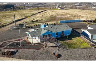 3127 SW River View Dr, Pendleton, OR 97801 - Photo 1