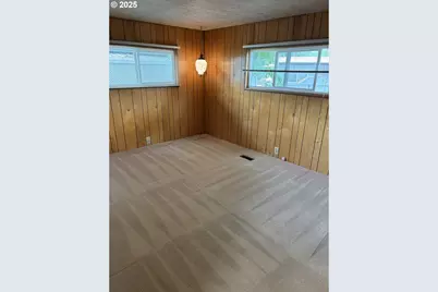 1475 Green Acres Rd #41, Eugene, OR 97408 - Photo 21