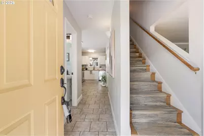 6911 N Congress Ave, Portland, OR 97217 - Photo 5