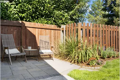 6911 N Congress Ave, Portland, OR 97217 - Photo 33