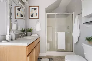 6911 N Congress Ave, Portland, OR 97217 - Photo 29