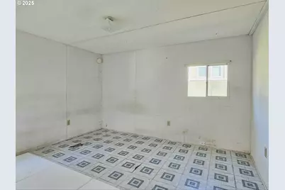 97841 Harbor View Cir, Brookings, OR 97415 - Photo 9