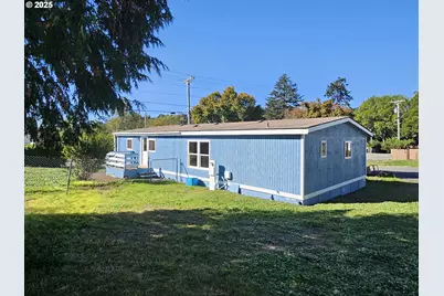 97841 Harbor View Cir, Brookings, OR 97415 - Photo 1
