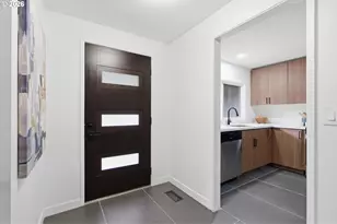 7185 SW Leslie St, Portland, OR 97223 - Photo 7