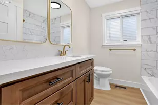 13670 SW 21st St, Beaverton, OR 97008 - Photo 33
