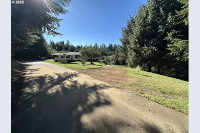 97450 Kadora Ln, North Bend, OR 97459 - Photo 35