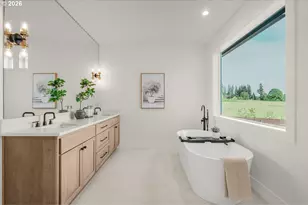 131 E 24TH Ave, La Center, WA 98629 - Photo 33